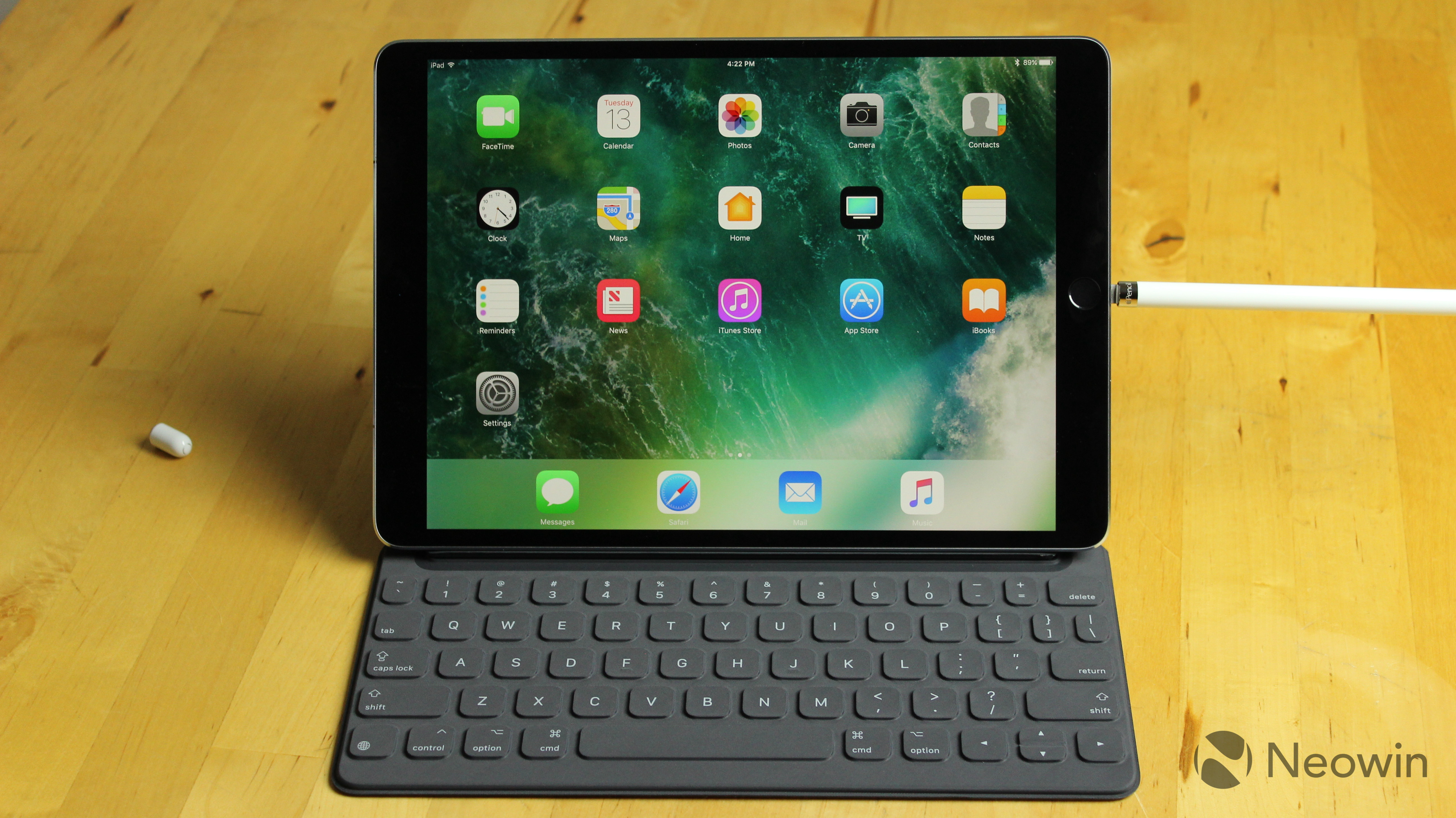 10.5-inch iPad Pro review: Apple's 2-in-1 is starting to grow up