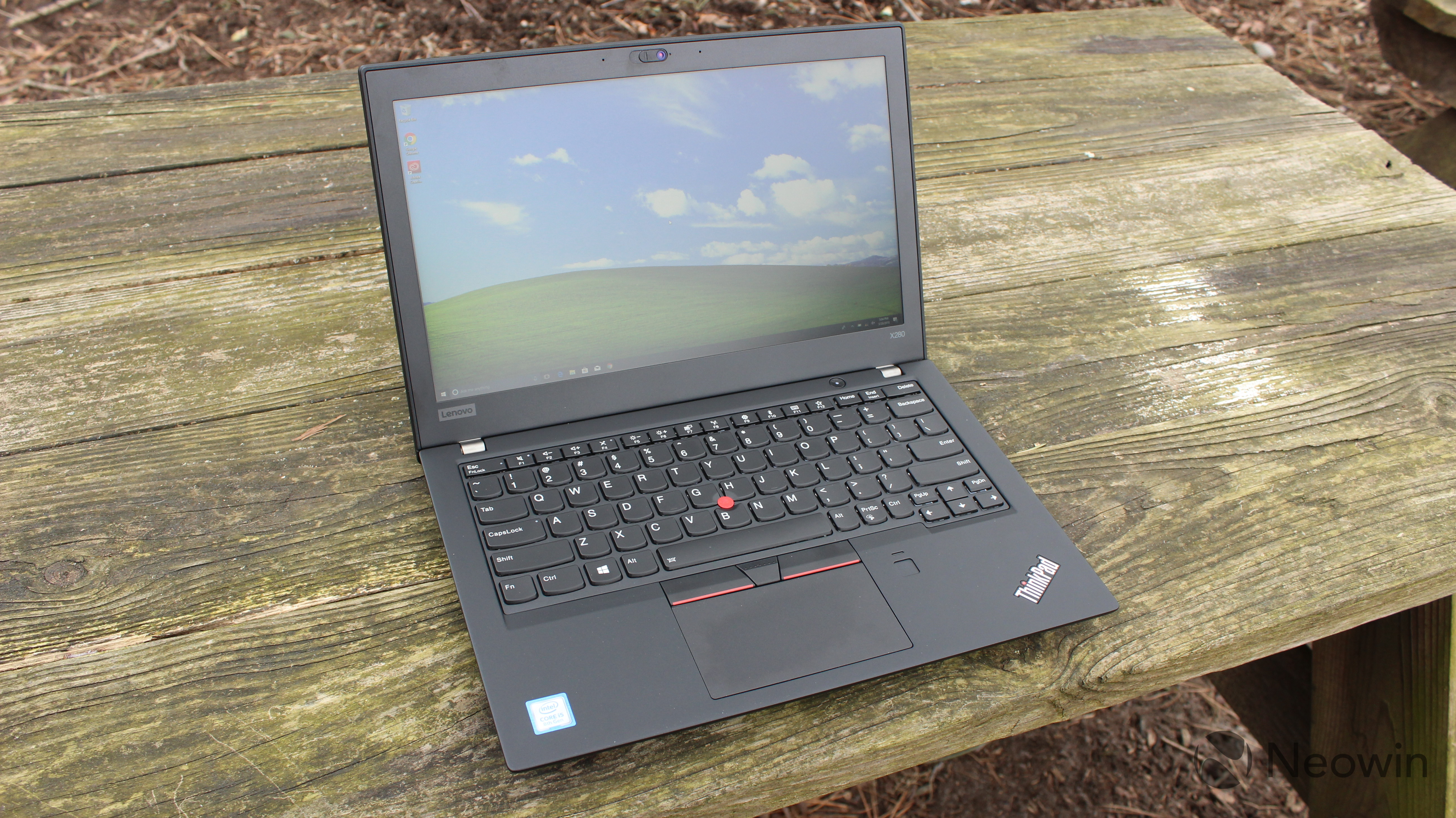 Lenovo ThinkPad X280 review: Compact, portable, and powerful - Neowin