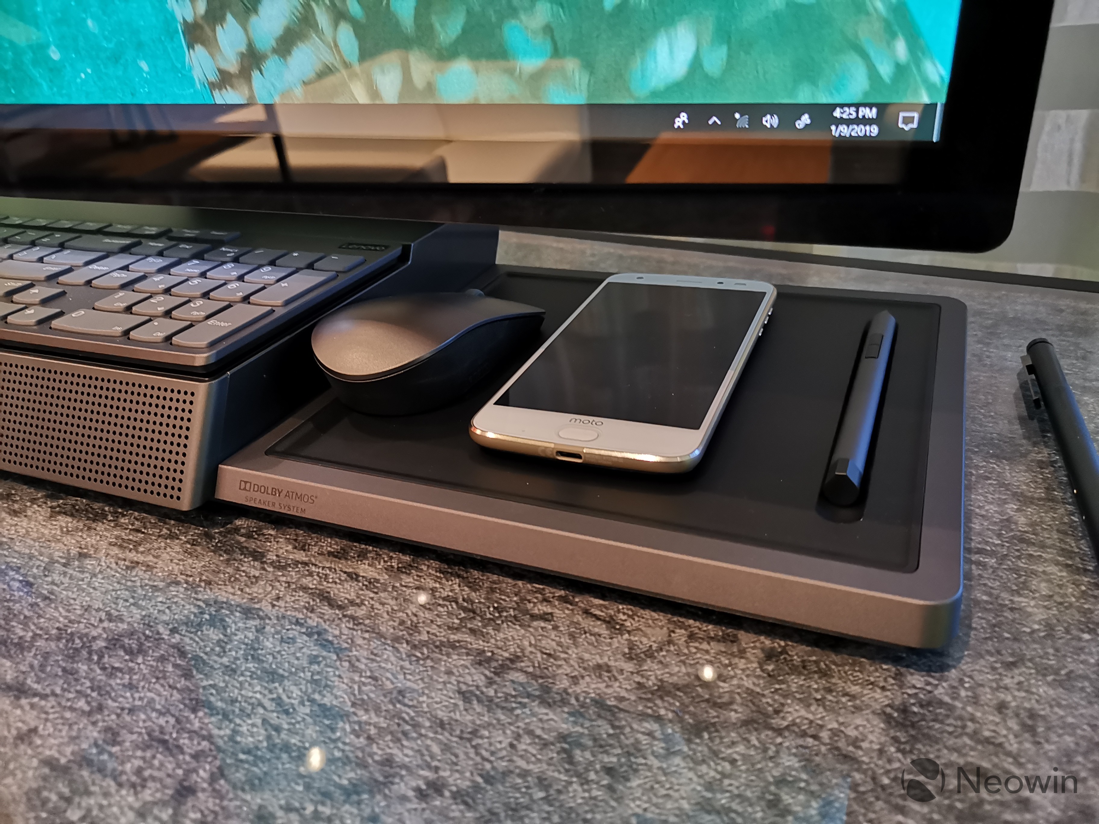 Hands on with Lenovo's Yoga A940: It's a Surface Studio killer - Neowin
